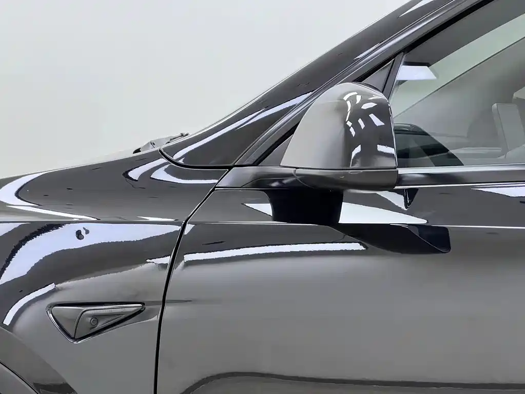 Tesla Model Y 2021 — фото 10