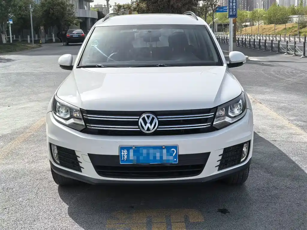 Volkswagen Tiguan 2017 — фото 2