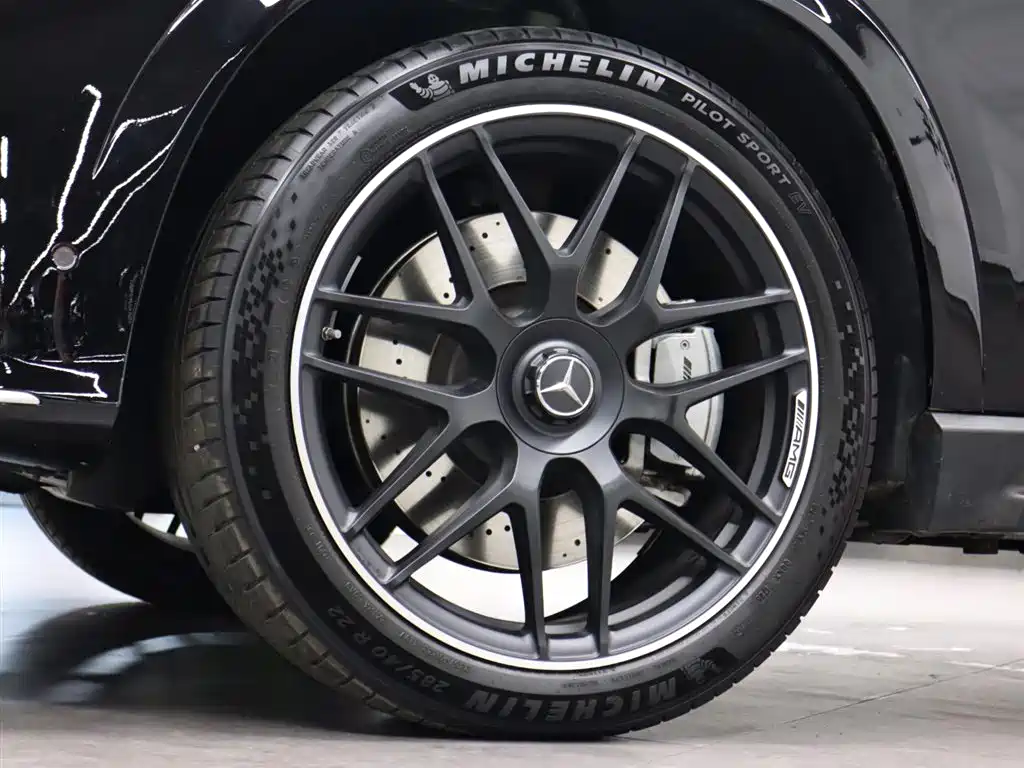 Mercedes-Benz GLE AMG 2025 — фото 30
