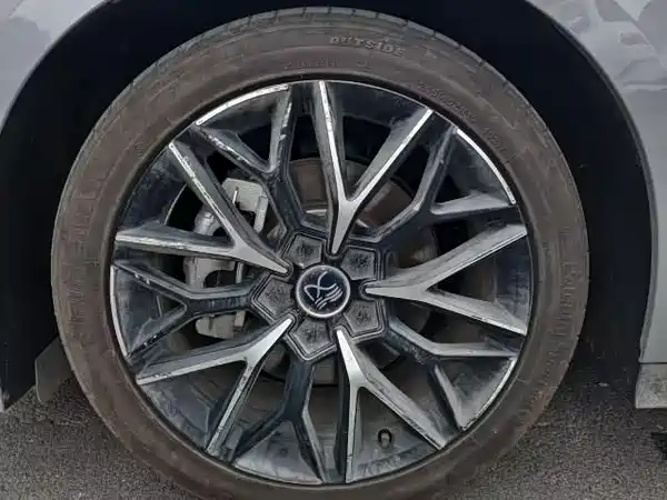 BYD Han 2025