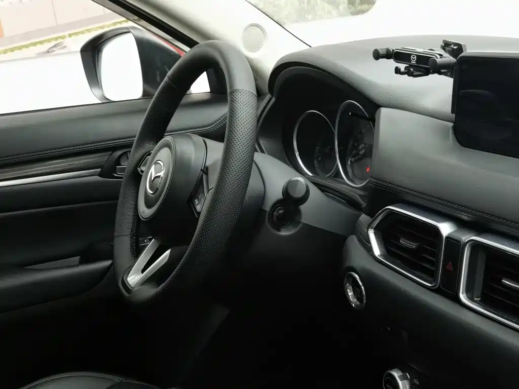 Mazda CX-5 2018 — фото 22