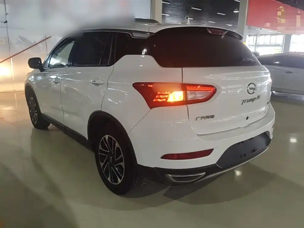 GAC Motor Trumpchi GS4 2017 — фото 5