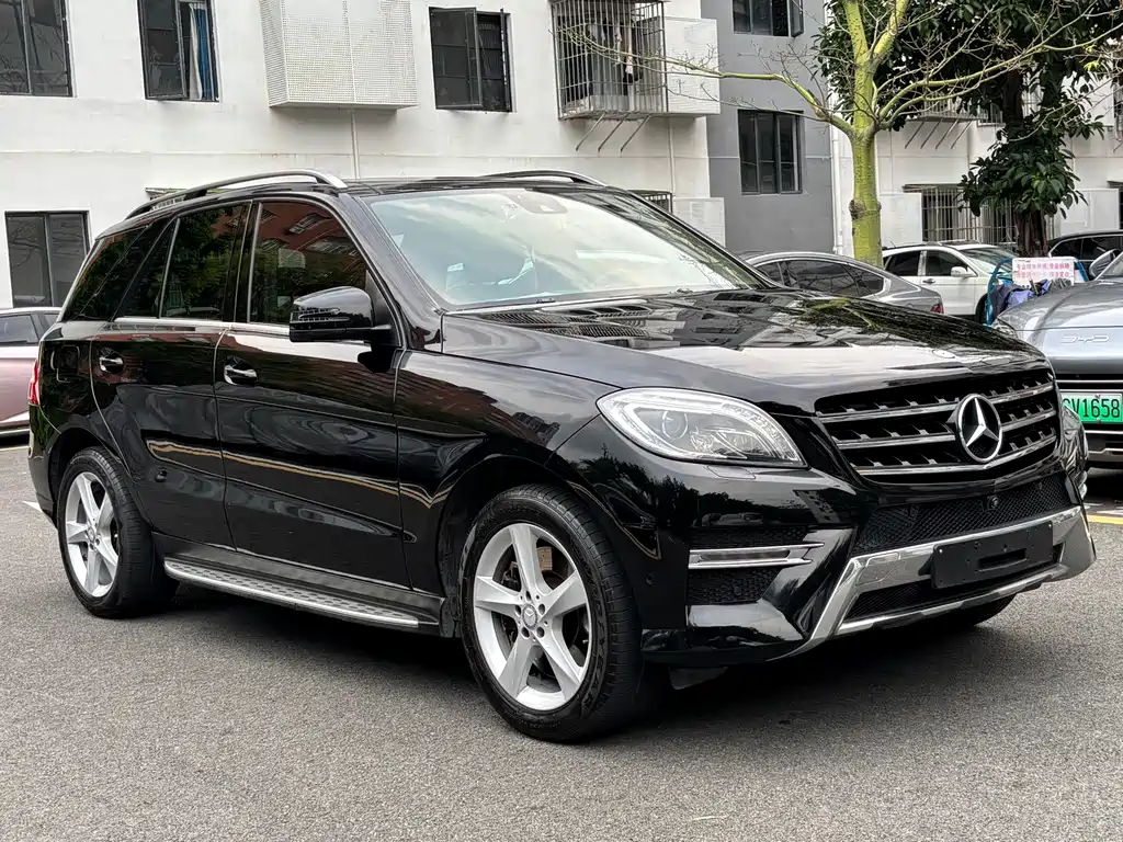 Mercedes-Benz M-Class 2013 — фото 2