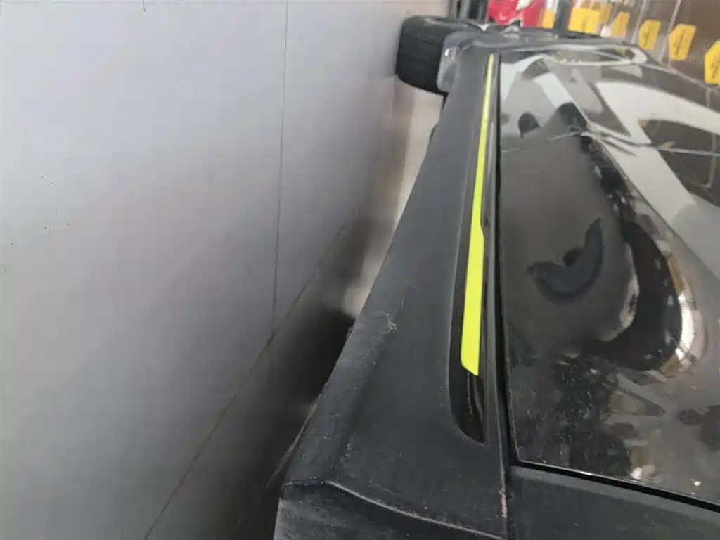 Roewe RX5 2021 — фото 22