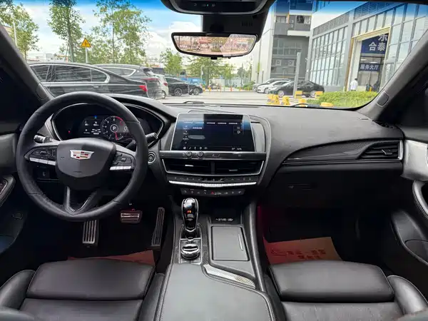 Cadillac CT5 2021