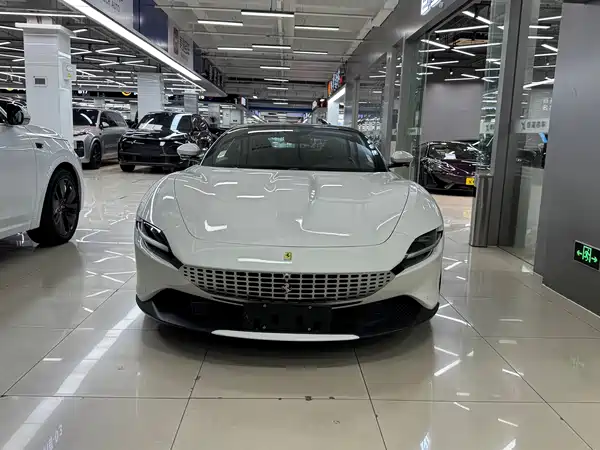 Ferrari Roma 2021