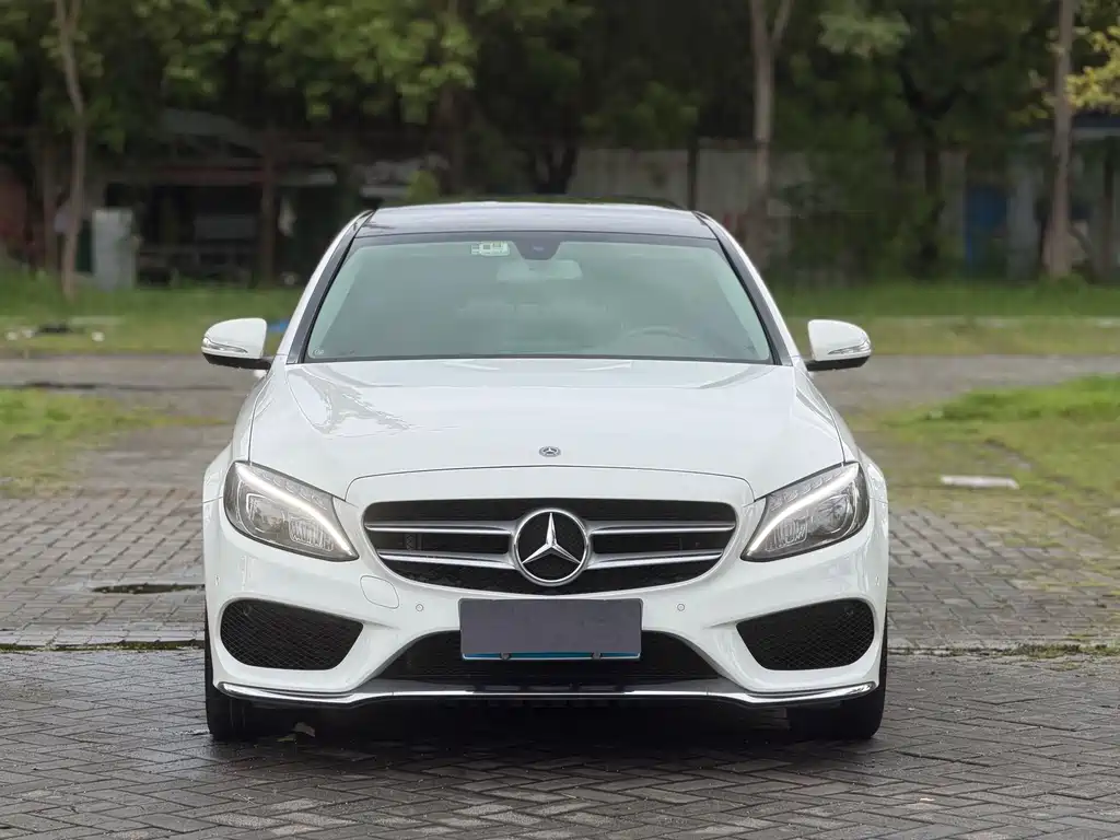 Mercedes-Benz C-Class 2017