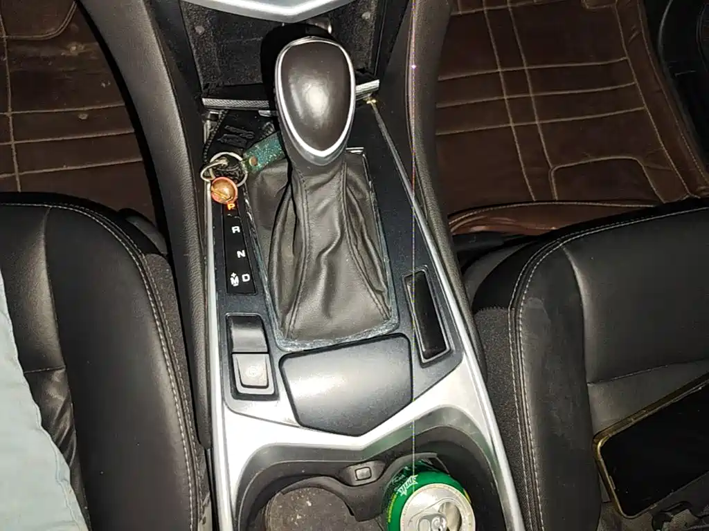 Cadillac SRX 2016 — фото 14
