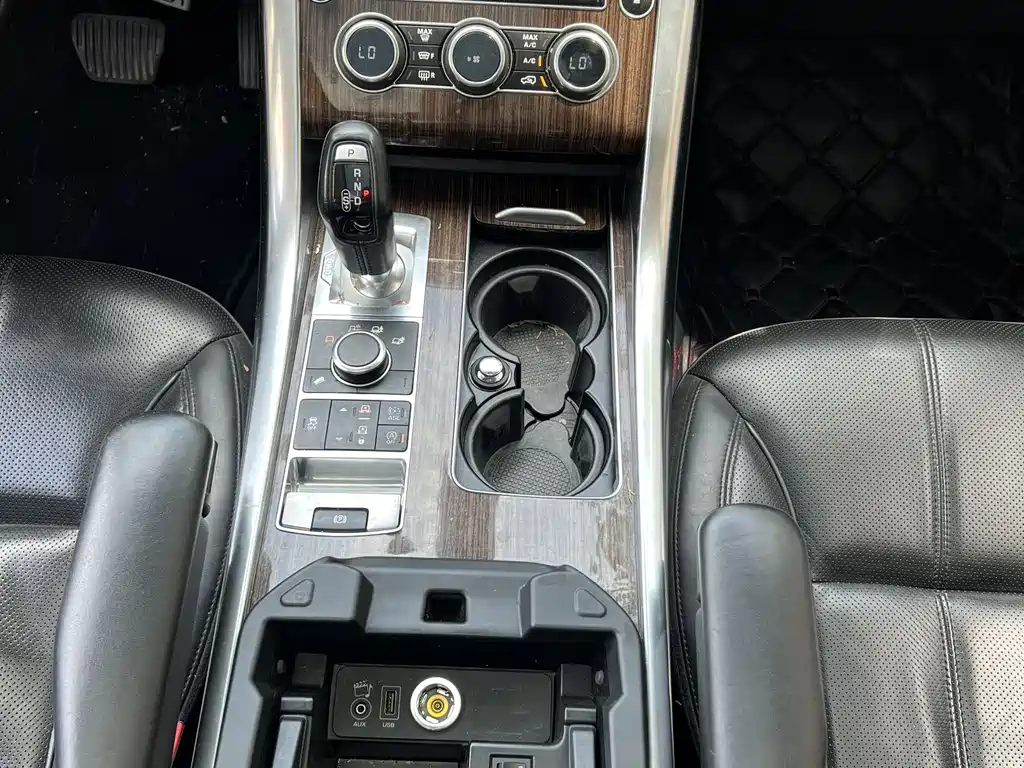 Land Rover Sport 2015 — фото 14