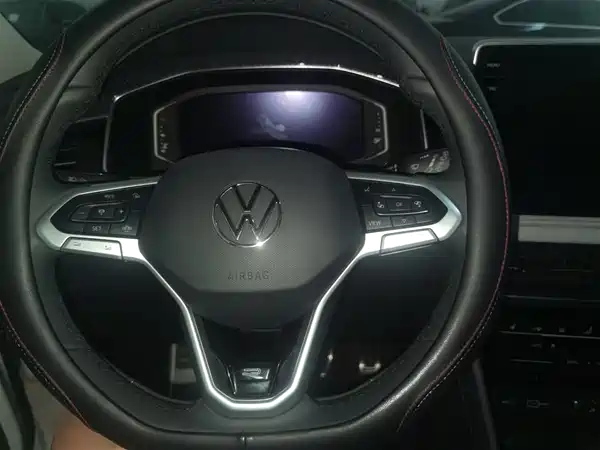 Volkswagen Tiguan L 2025