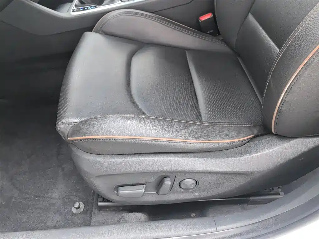 Hyundai Sonata 2017 — фото 20