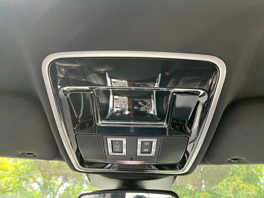 Land Rover Range Rover Sport 2018 — фото 14