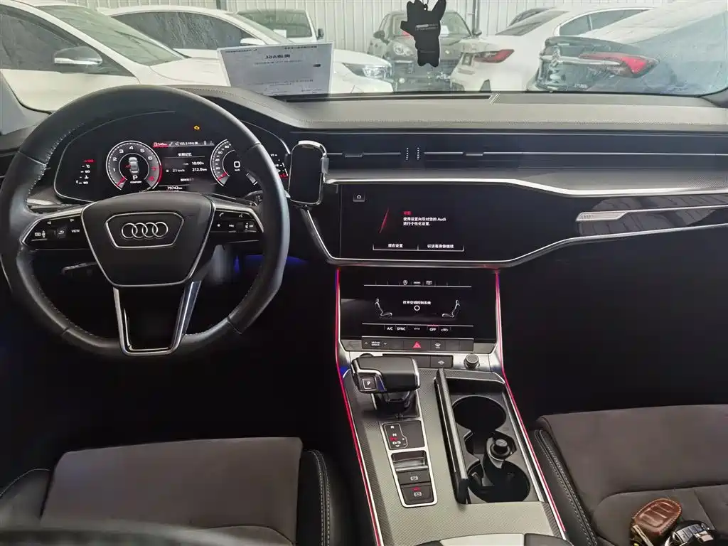 Audi A6L 2021 — фото 12