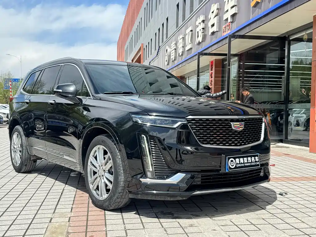 Cadillac XT6 2022 — фото 3