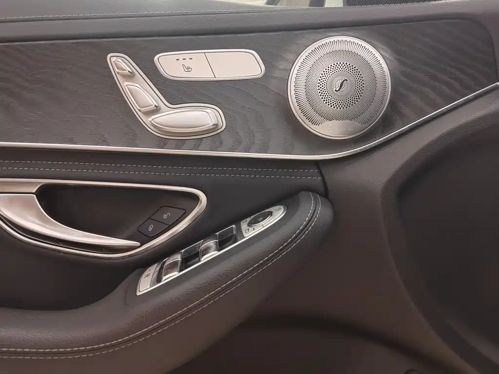 Mercedes-Benz C-Class 2016 — фото 12