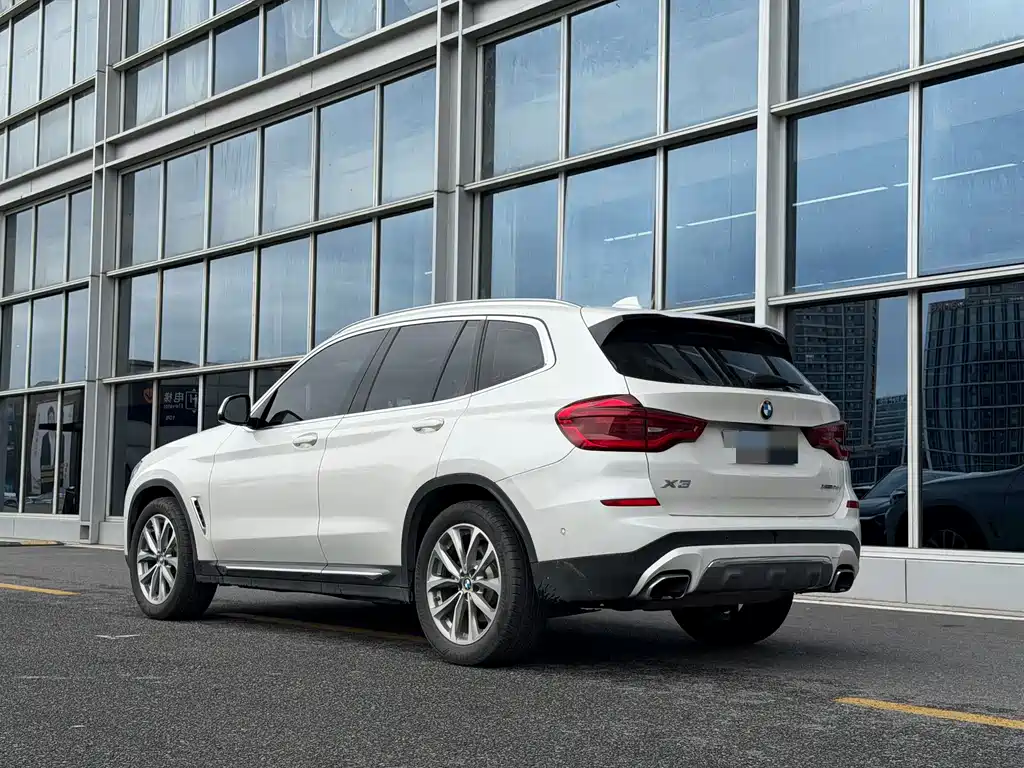 BMW X3 2020 — фото 4