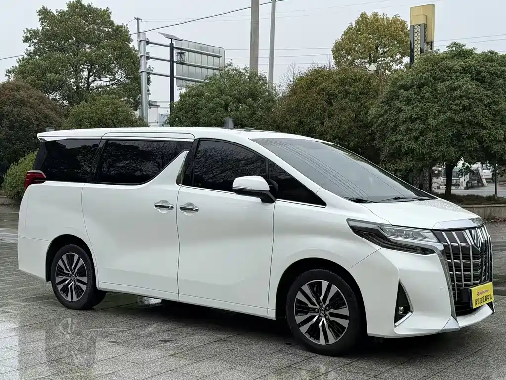 Toyota Alphard 2019 — фото 3