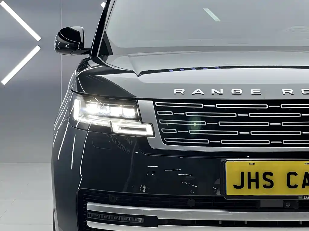 Land Rover Range Rover 2022 — фото 39