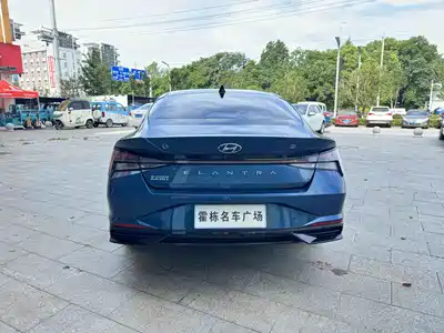 Hyundai Elantra 2023