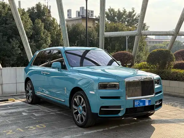 Rolls-Royce Cullinan 2021