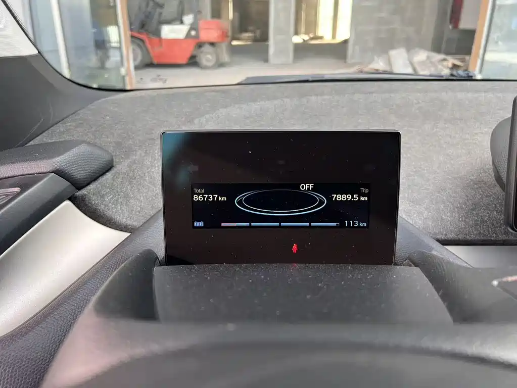 BMW i3 2017 — фото 11