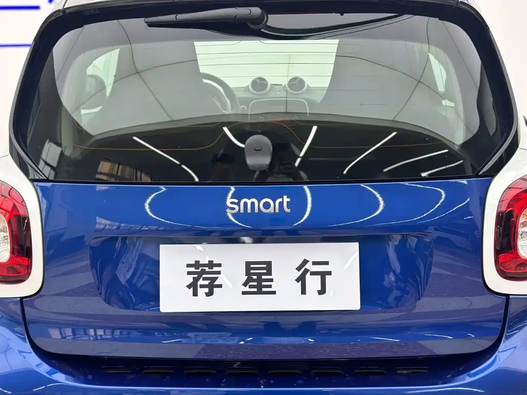 smart fortwo 2018 — фото 25