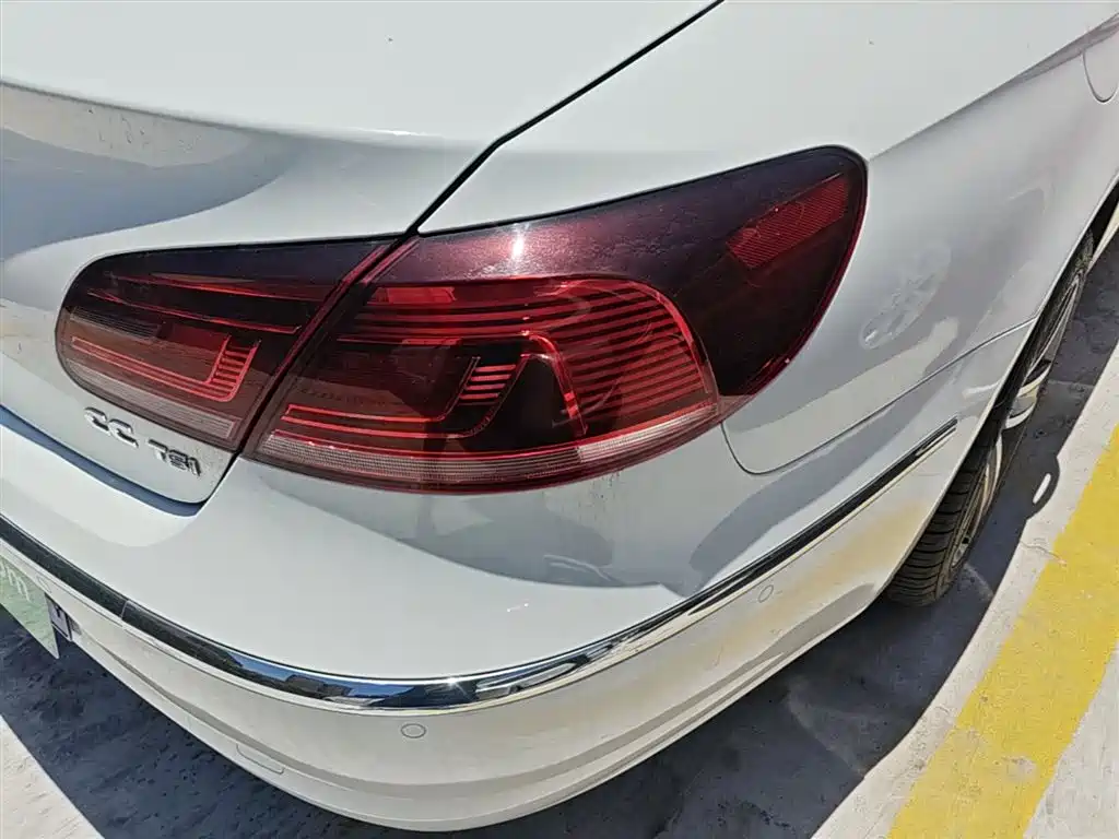 Volkswagen CC 2015 — фото 8