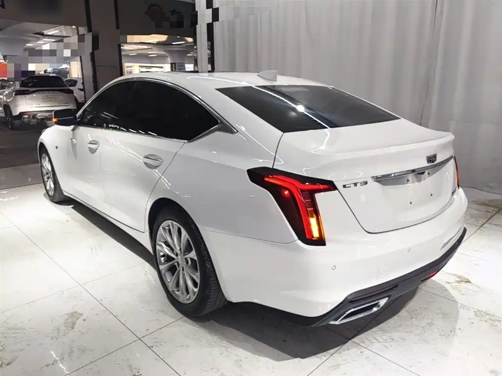 Cadillac CT5 2021 — фото 5