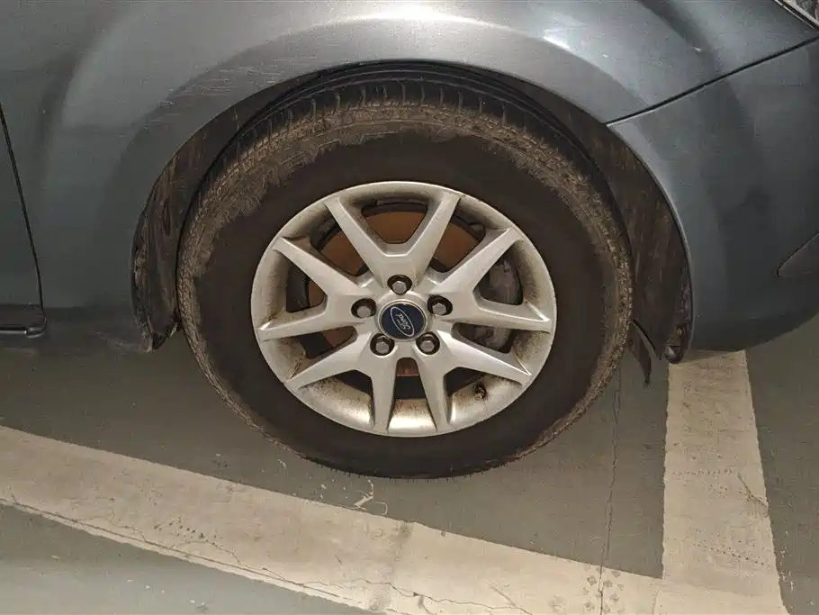 Ford Focus 2012