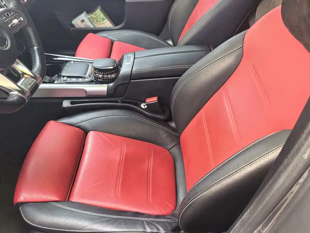 Mercedes-Benz GLB AMG 2023 — фото 8