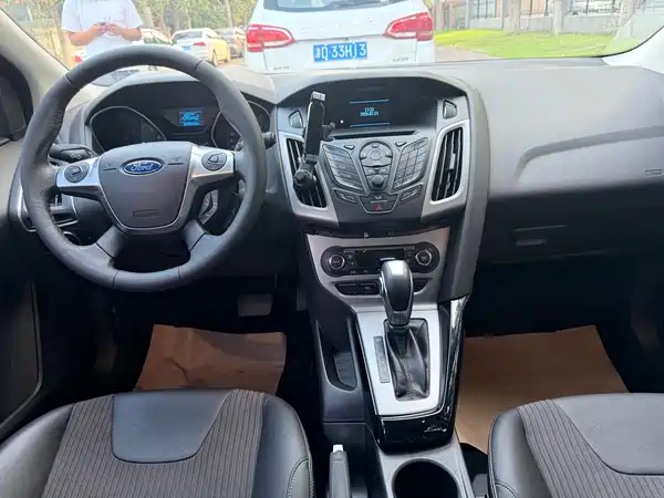 Ford Focus 2013