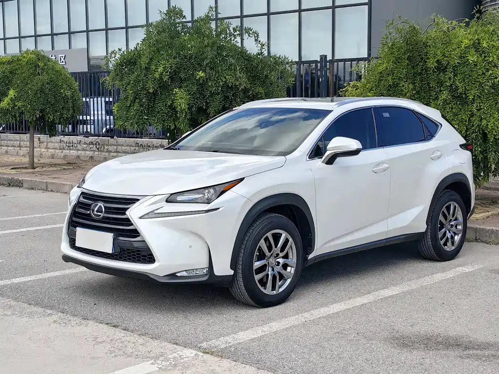 Lexus NX 2017