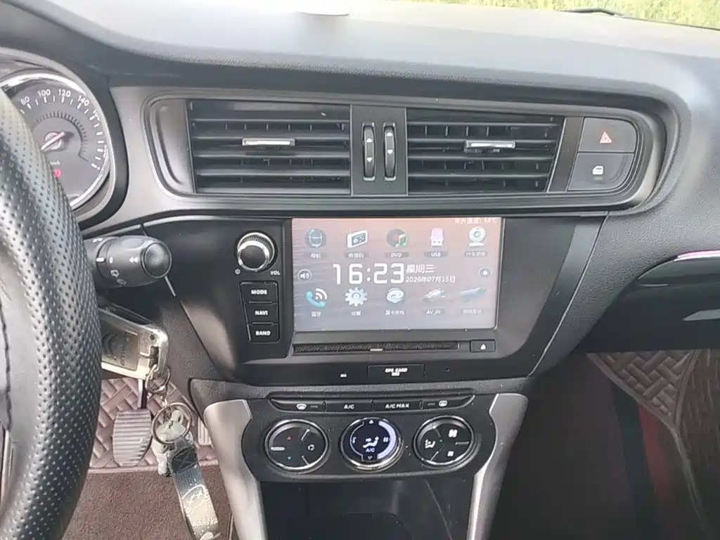 Citroën C3-XR 2015 — фото 13