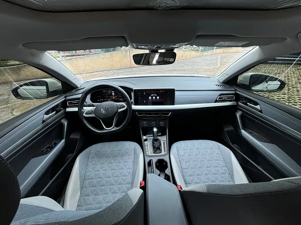 Volkswagen Lavida 2023