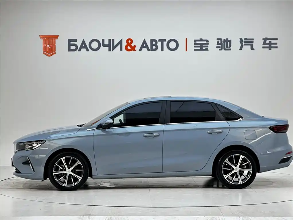 Geely Emgrand 2023 — фото 22