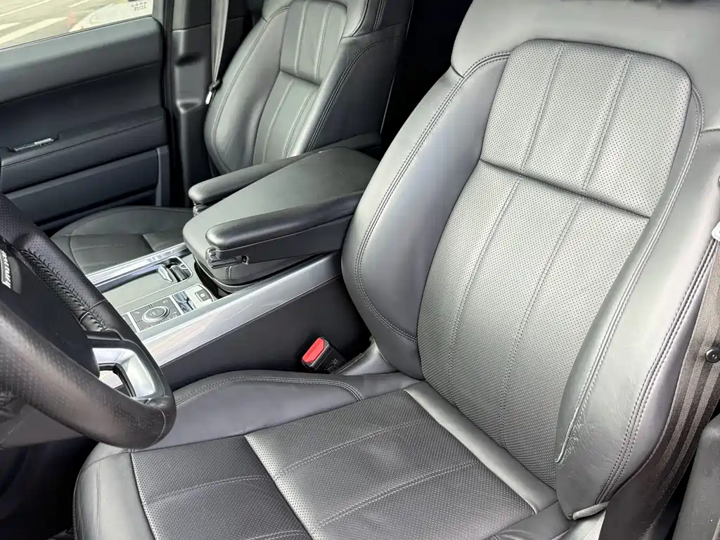 Land Rover Sport 2020 — фото 28