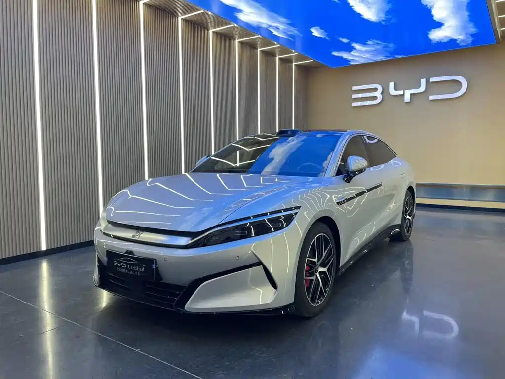 BYD Han L 2025 — фото 1