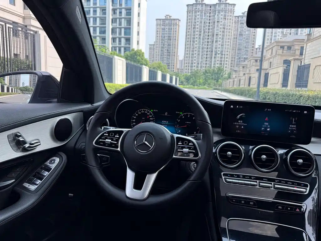Mercedes-Benz GLC Coupe 2020 — фото 11
