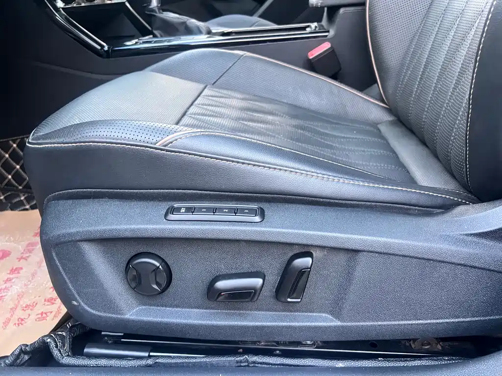 Volkswagen Passat 2019 — фото 10