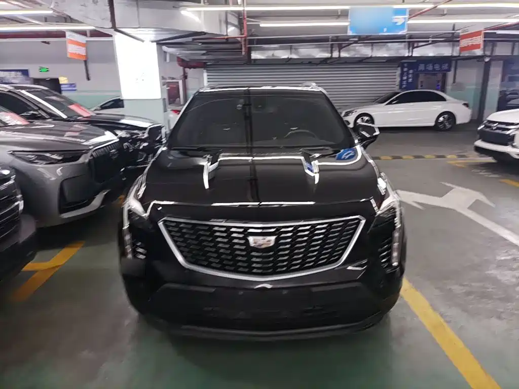 Cadillac XT4 2021 — фото 3