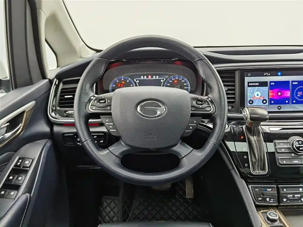 GAC Motor Trumpchi M8 2020 — фото 14