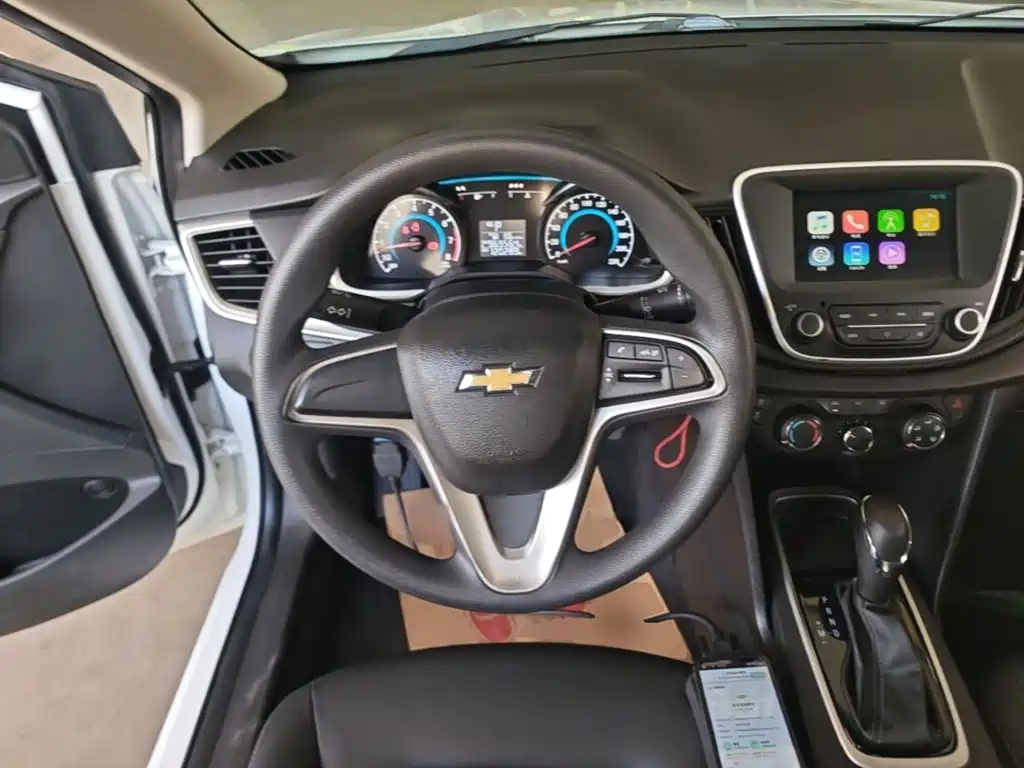 Chevrolet Cavalier 2019 — фото 11