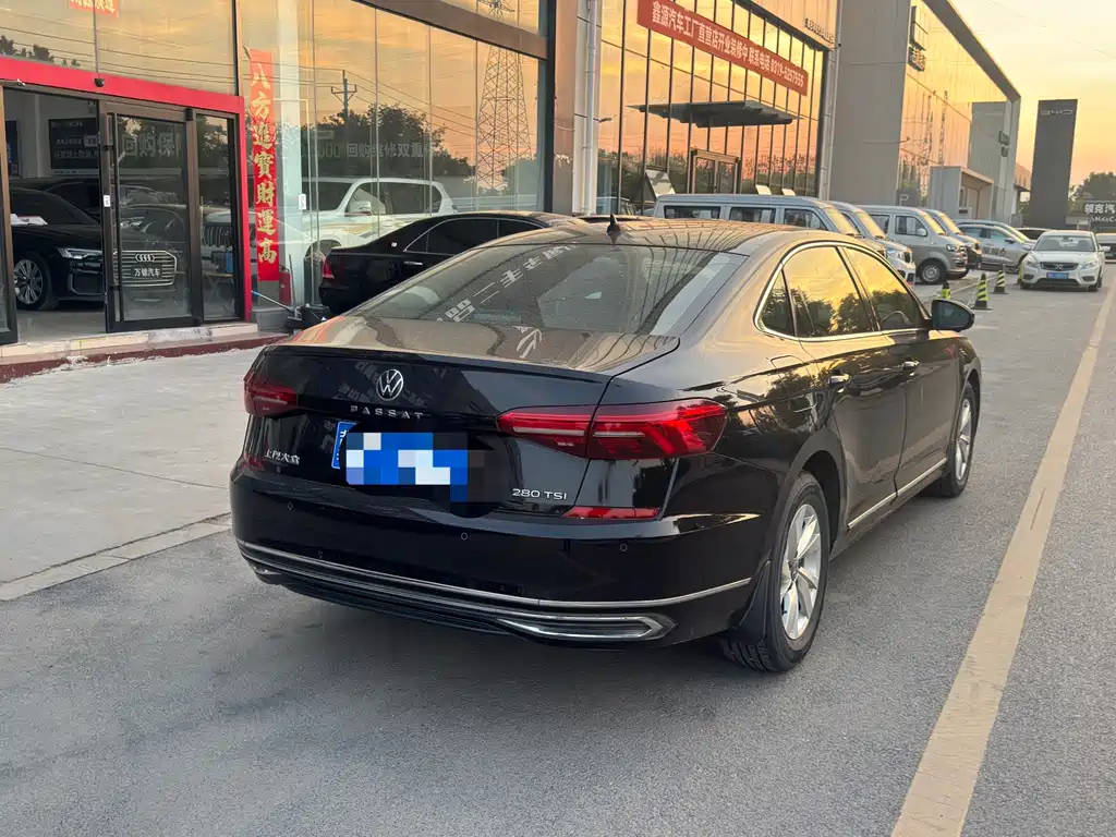 Volkswagen Passat 2021