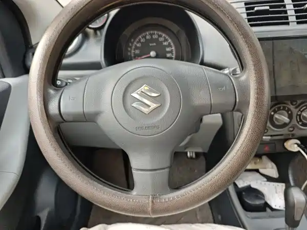 Suzuki Alto 2013
