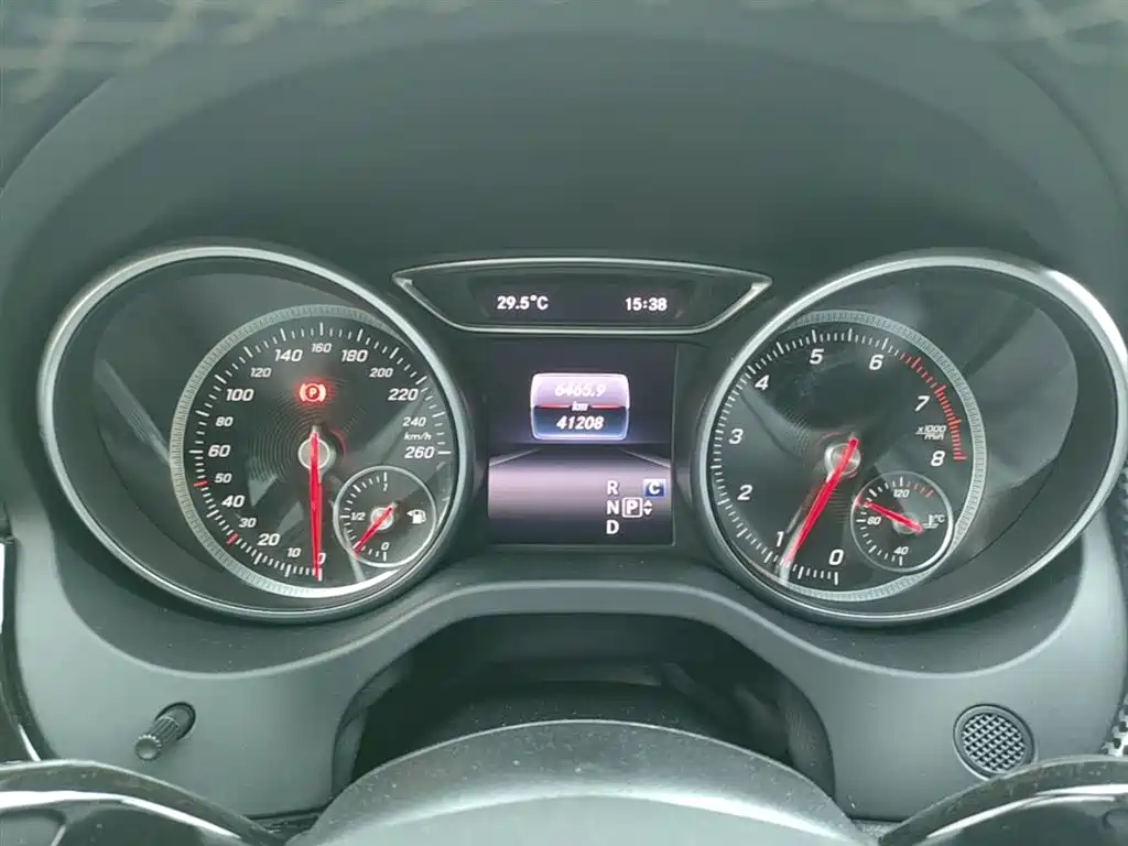 Mercedes-Benz CLA 2018 — фото 12
