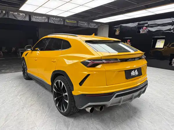 Lamborghini Urus 2019