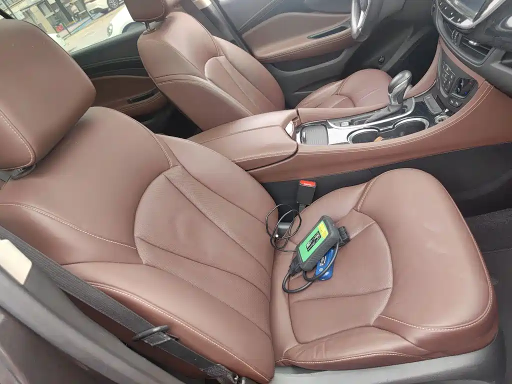 Buick Envision Plus 2021 — фото 16
