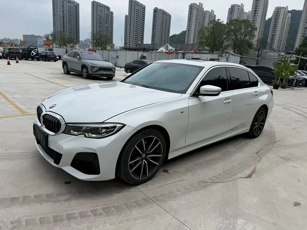 BMW 3 Series 2021