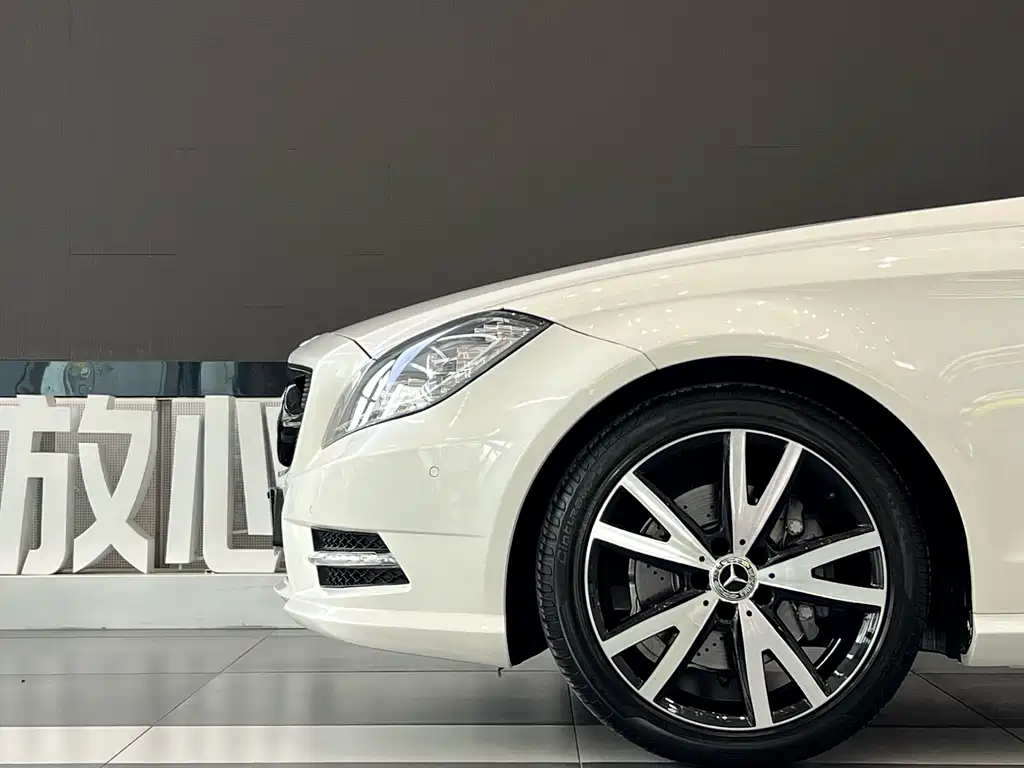 Mercedes-Benz CLS 2014