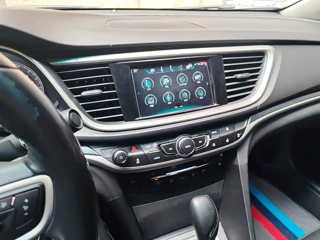 Buick Excelle 2019 — фото 13